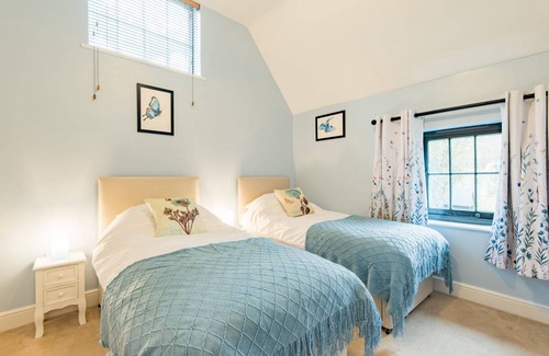 Norton Cottage | Cabin ∙ 2 bedrooms ∙ 4 guests