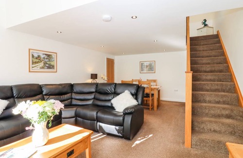 Abbess Roding Cottage | Cabin ∙ 2 bedrooms ∙ 4 guests
