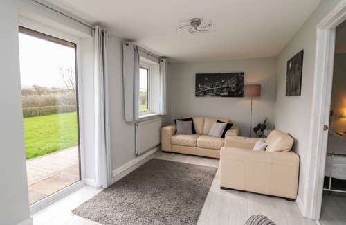 Llanfihangel Tal-y-llyn Cottage | Cabin ∙ 2 bedrooms ∙ 4 guests
