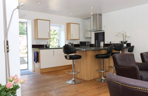 Inverness Cottage | Cabin ∙ 2 bedrooms ∙ 4 guests