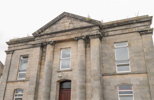 Inverness City Centre Cottage | Cabin ∙ 2 bedrooms ∙ 4 guests