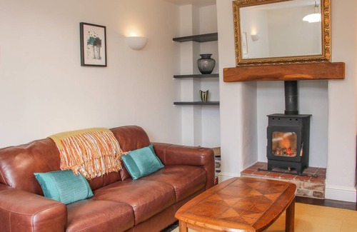 Ironbridge Cottage | Cabin ∙ 2 bedrooms ∙ 3 guests