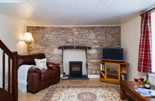 Laugharne Cottage | Cabin ∙ 2 bedrooms ∙ 4 guests