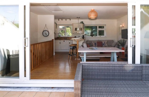 Llanbedrog Cottage | Cabin ∙ 2 bedrooms ∙ 4 guests