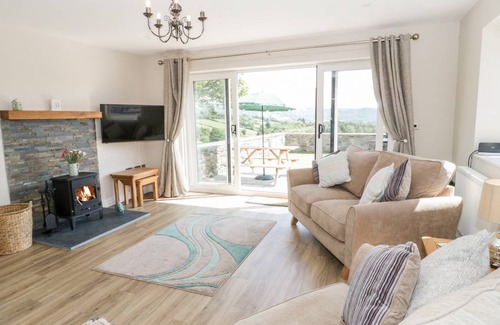 Llanrwst Cottage | Cabin ∙ 2 bedrooms ∙ 4 guests