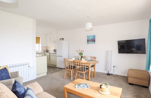Llanengan Cottage | Cabin ∙ 2 bedrooms ∙ 4 guests