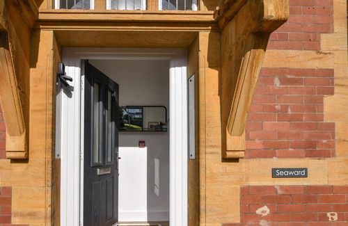 Lyme Regis Cottage | Cabin ∙ 2 bedrooms ∙ 4 guests