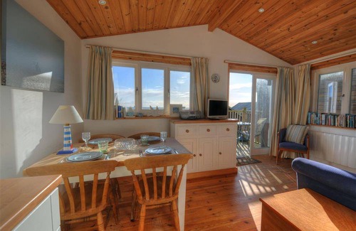 Lyme Regis Cottage | Cabin ∙ 2 bedrooms ∙ 4 guests