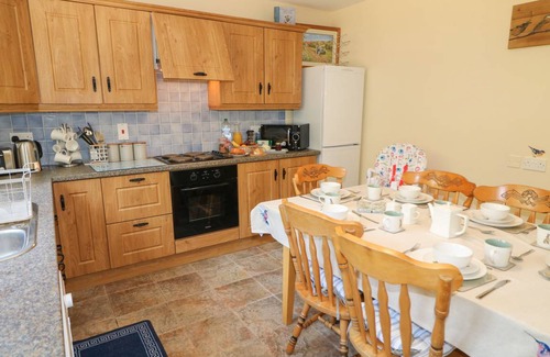 Magherafelt Cottage | Cabin ∙ 2 bedrooms ∙ 5 guests
