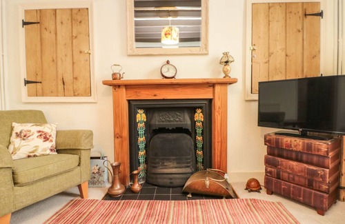 Pickering Cottage | Cabin ∙ 2 bedrooms ∙ 4 guests
