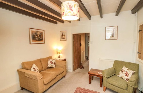 Pickering Cottage | Cabin ∙ 2 bedrooms ∙ 4 guests