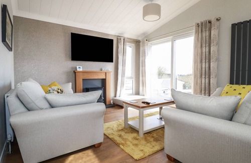 Redruth Cottage | Cabin ∙ 2 bedrooms ∙ 4 guests