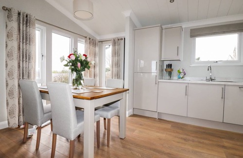 Redruth Cottage | Cabin ∙ 2 bedrooms ∙ 4 guests