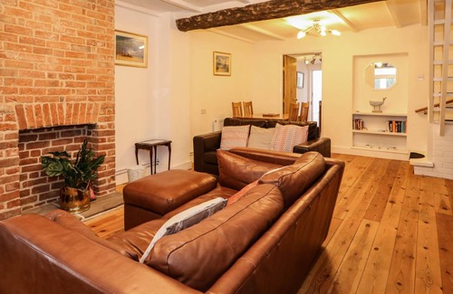 Snettisham Cottage | Cabin ∙ 2 bedrooms ∙ 4 guests