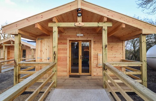 Theberton Cottage | Cabin ∙ 2 bedrooms ∙ 4 guests
