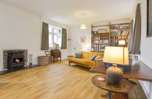 South Brent Cottage | Cabin ∙ 2 bedrooms ∙ 6 guests