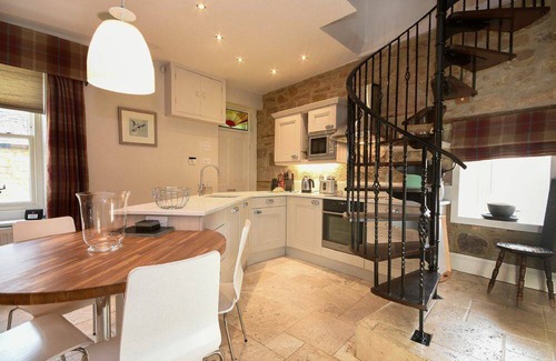 Warkworth Cottage | Cabin ∙ 2 bedrooms ∙ 4 guests