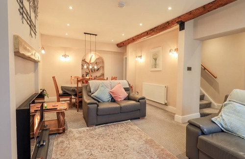 Windermere Cottage | Cabin ∙ 2 bedrooms ∙ 4 guests