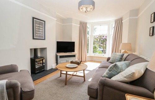 Bowness-on-Windermere Cottage | Cabin ∙ 2 bedrooms ∙ 4 guests