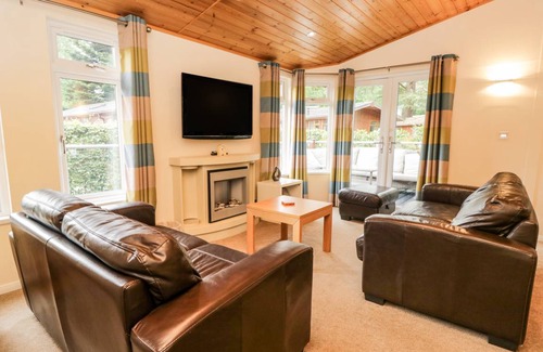 Windermere Cottage | Cabin ∙ 2 bedrooms ∙ 4 guests