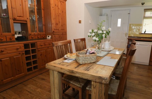 Wolsingham Cottage | Cabin ∙ 2 bedrooms ∙ 3 guests