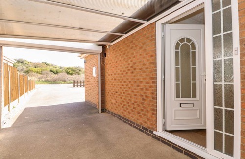 Chapel Saint Leonards Cottage | Cabin ∙ 2 bedrooms ∙ 4 guests