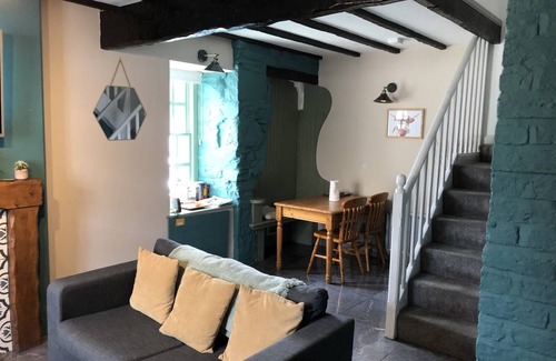 Gatehouse-of-Fleet Cottage | Cabin ∙ 2 bedrooms ∙ 4 guests