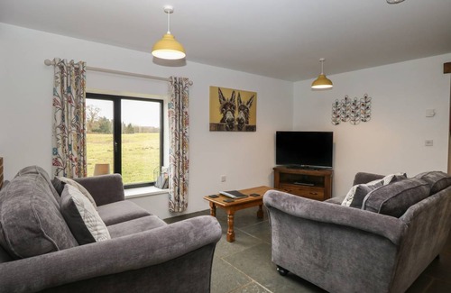 Foxley Cottage | Cabin ∙ 2 bedrooms ∙ 4 guests