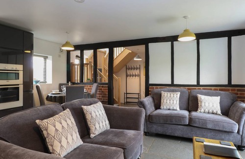 Foxley Cottage | Cabin ∙ 2 bedrooms ∙ 4 guests