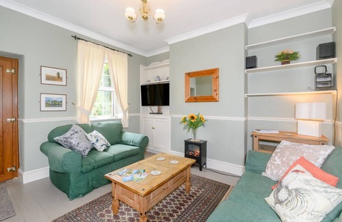 Okehampton Cottage | Cabin ∙ 2 bedrooms ∙ 3 guests