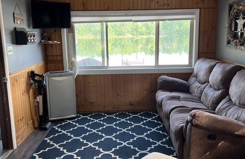 Ojibwa Cabin | Cabin #2 Two bedroom cabin right on the water