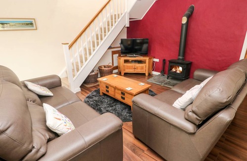 Narberth Cottage | Cabin ∙ 3 bedrooms ∙ 6 guests