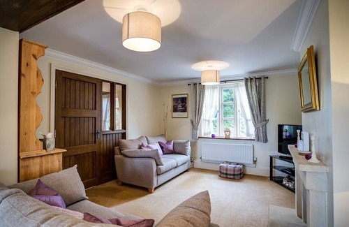 Stow-on-the-Wold Cottage | Cabin ∙ 3 bedrooms ∙ 5 guests