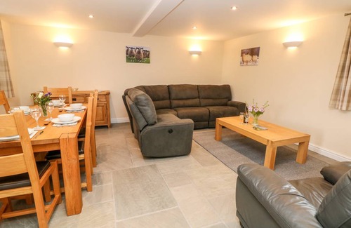 Alstonfield Cottage | Cabin ∙ 3 bedrooms ∙ 6 guests