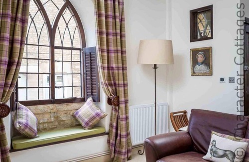 Minchinhampton Cottage | Cabin ∙ 3 bedrooms ∙ 5 guests