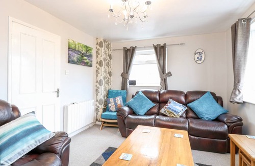 Irstead Cottage | Cabin ∙ 3 bedrooms ∙ 6 guests