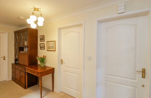 Christchurch Cottage | Cabin ∙ 3 bedrooms ∙ 6 guests