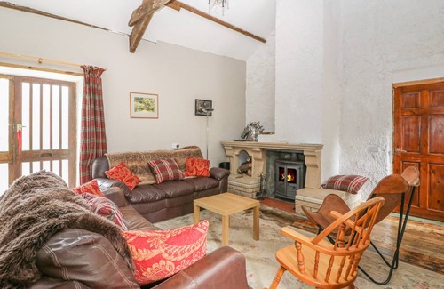 Bontnewydd Cottage | Cabin ∙ 3 bedrooms ∙ 8 guests