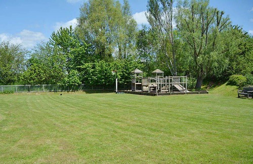 South Cerney Cottage | Cabin ∙ 3 bedrooms ∙ 6 guests