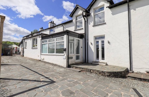 Coniston Cottage | Cabin ∙ 3 bedrooms ∙ 5 guests
