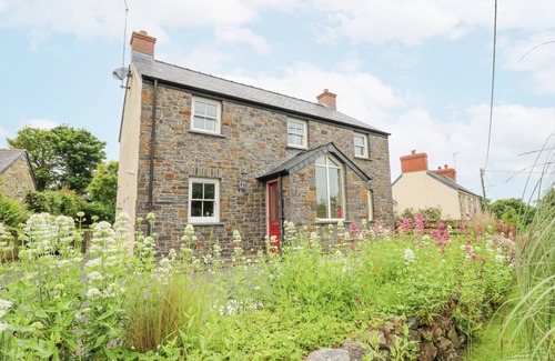 Dinas Cross Cottage | Cabin ∙ 3 bedrooms ∙ 6 guests