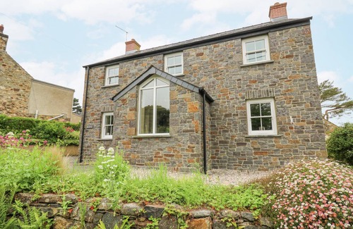 Dinas Cross Cottage | Cabin ∙ 3 bedrooms ∙ 6 guests