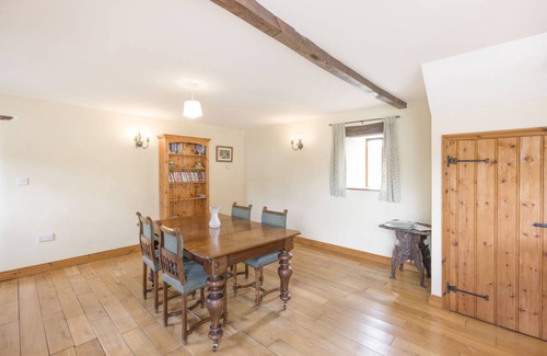 Hatherleigh Cottage | Cabin ∙ 3 bedrooms ∙ 5 guests