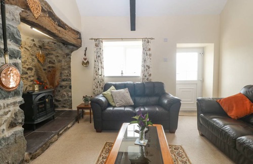 Garn Fadryn Cottage | Cabin ∙ 3 bedrooms ∙ 5 guests