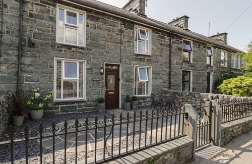 Trawsfynydd Cottage | Cabin ∙ 3 bedrooms ∙ 5 guests