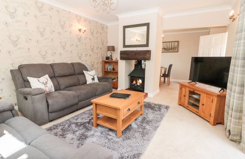 Withernwick Cottage | Cabin ∙ 3 bedrooms ∙ 6 guests