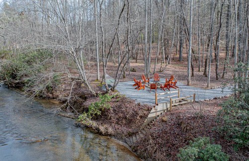 Epworth Cabin | Cabin ∙ 3 bedrooms ∙ 10 guests