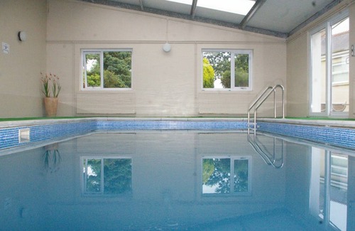 Newcastle Emlyn Cottage | Cabin ∙ 3 bedrooms ∙ 4 guests
