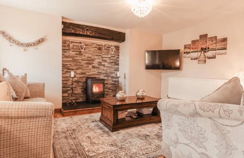 Llanbedr Cottage | Cabin ∙ 3 bedrooms ∙ 4 guests