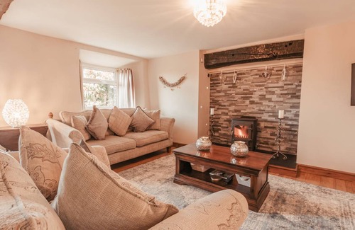 Llanbedr Cottage | Cabin ∙ 3 bedrooms ∙ 4 guests